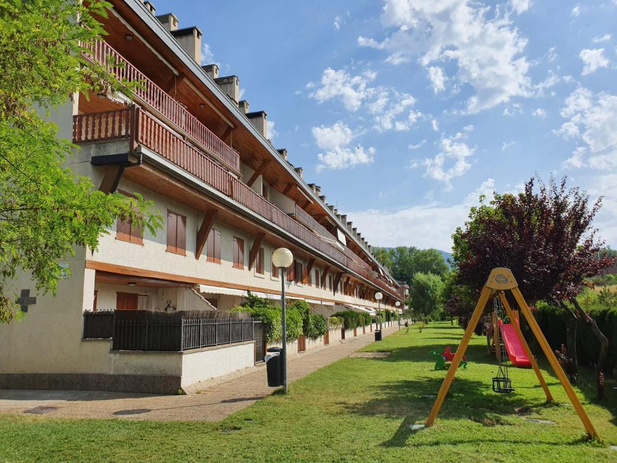 Apartamento Goxoa Jaca Exterior foto
